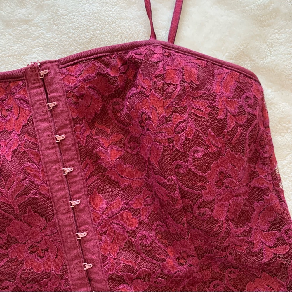 Express Burgundy Lace Bustier Tank Top - Picture 6 of 8